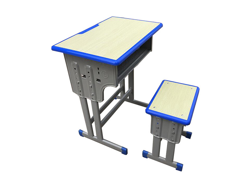 校用家具