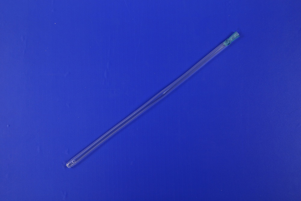 Single use suction connection tube (tip)