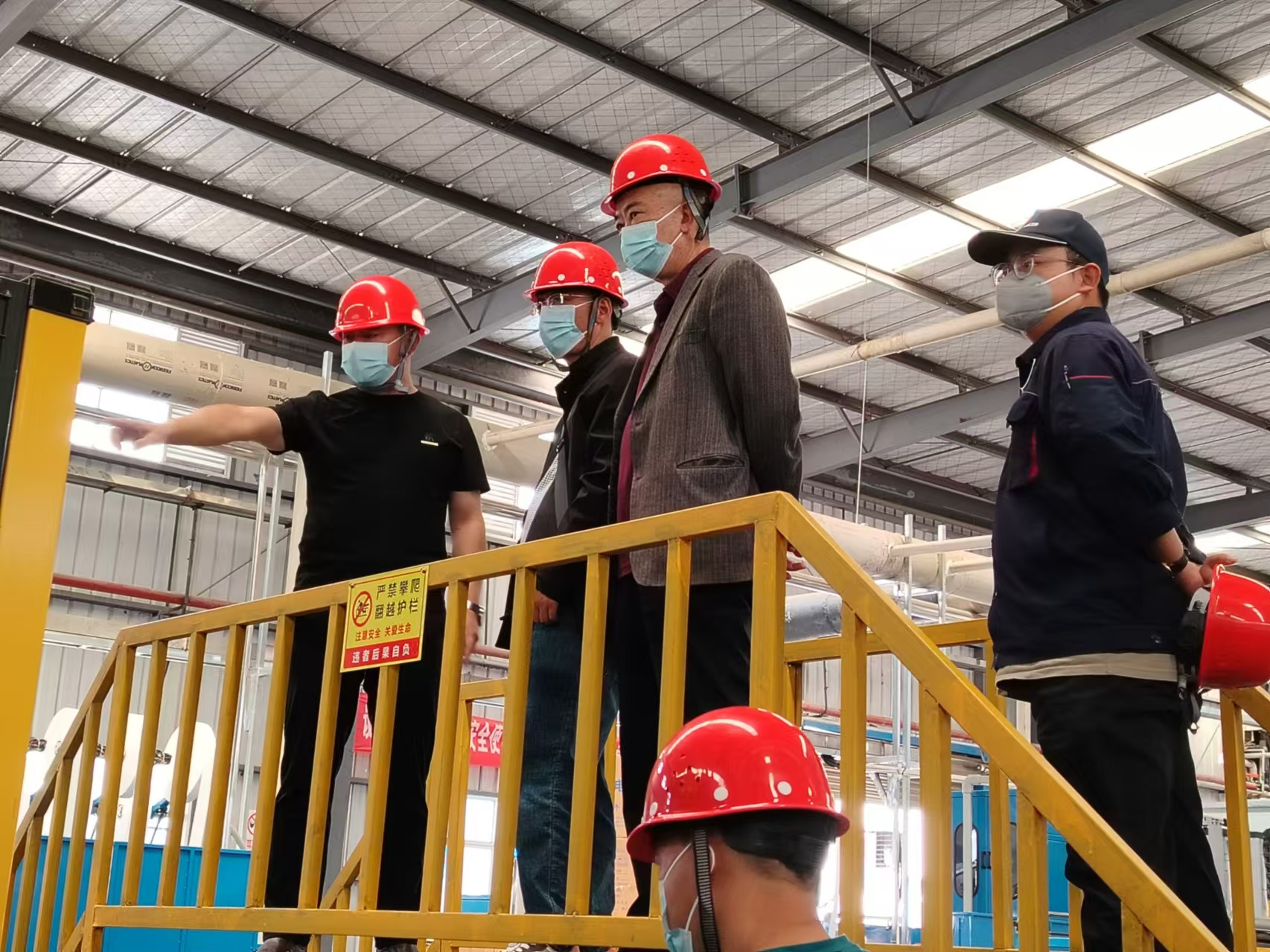 云南省工業(yè)和信息化廳專題調(diào)研云南聯(lián)發(fā)科技電源有限公司電動(dòng)自行車全鏈條安全整治工作
