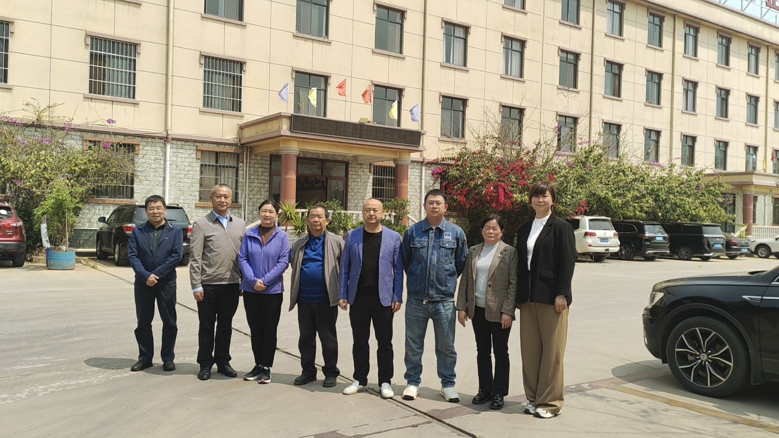 調(diào)研之行：楚雄州工商業(yè)聯(lián)合會(huì)實(shí)地探訪聯(lián)發(fā)公司