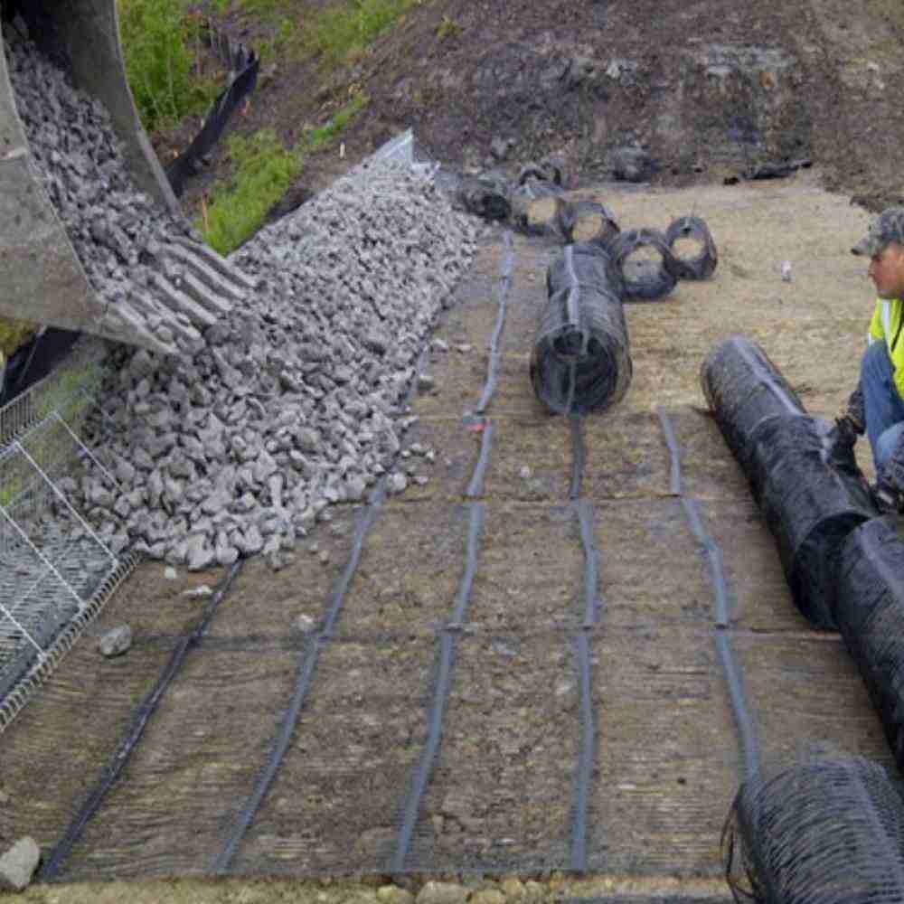 Optimize your laying with these HDPE unidirectional geogrid precautions!