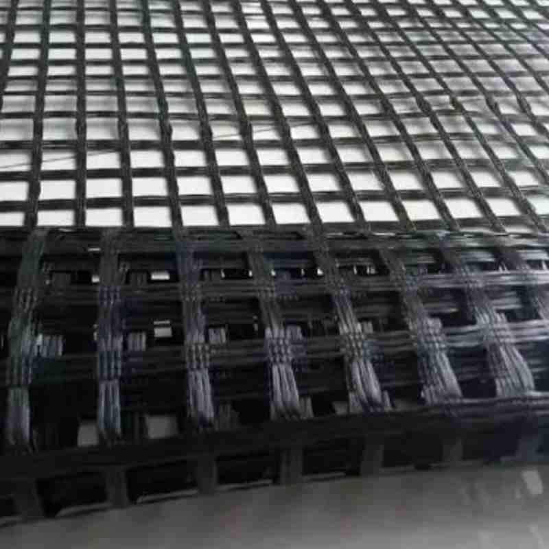 The key role of geogrids in road development