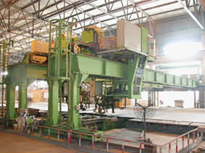 Steel plate cutting