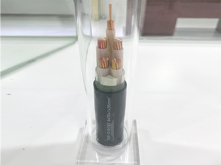 YJV-0.6/1KV 4x70+1x35mm2