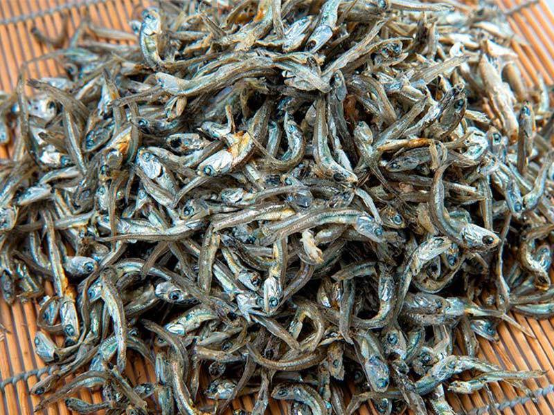 DRIED SMALL FISH