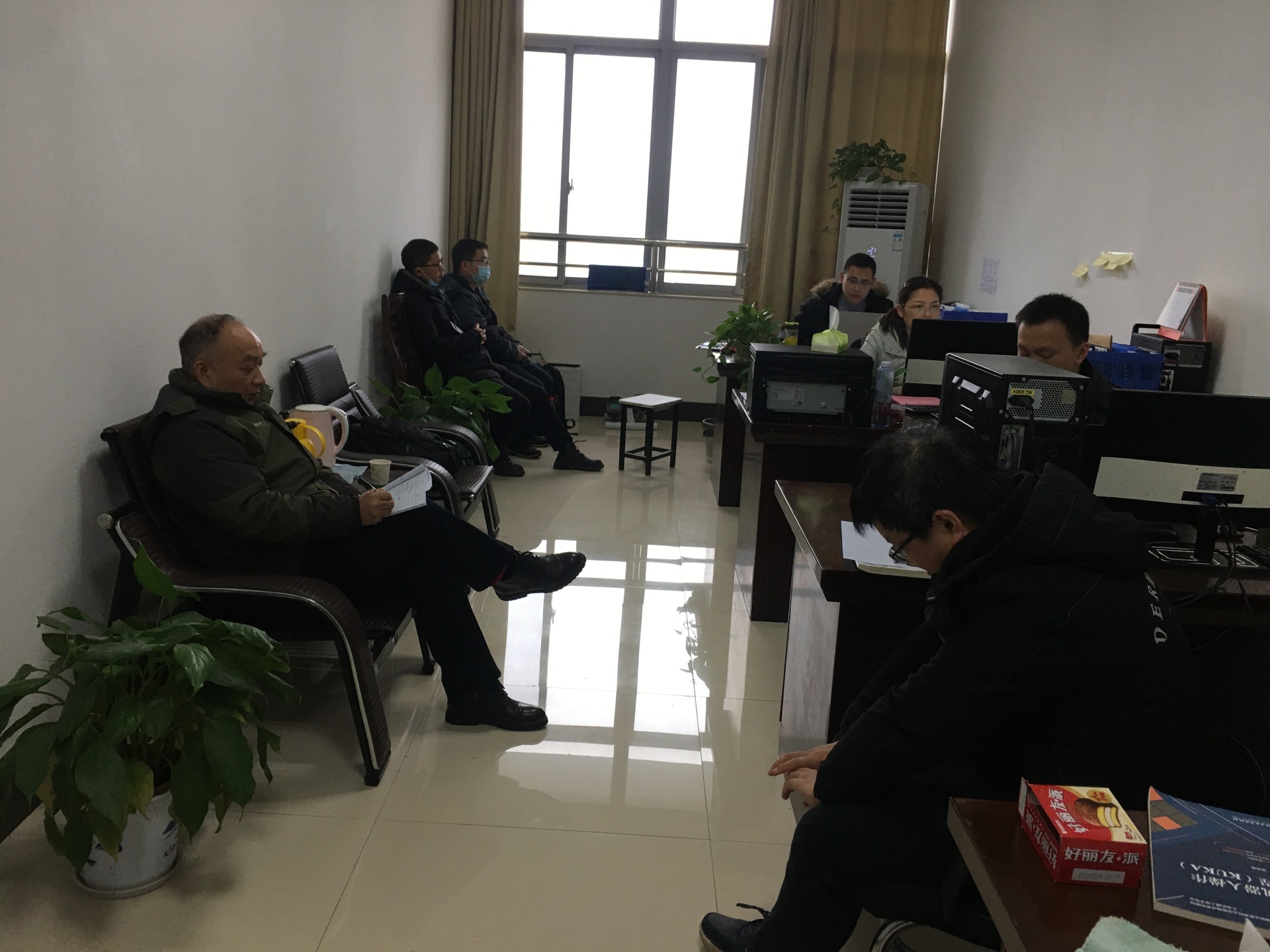 以查促教 规范管理--2021-2022-1期末教学检查圆满完成
