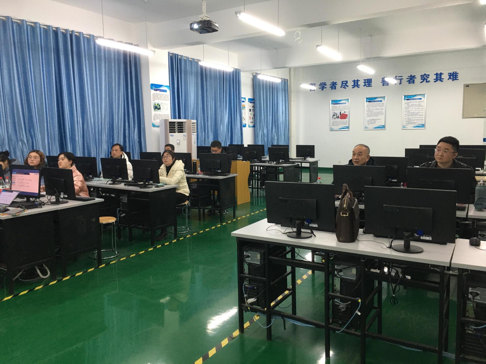 以查促教 规范管理--2021-2022-1期末教学检查圆满完成