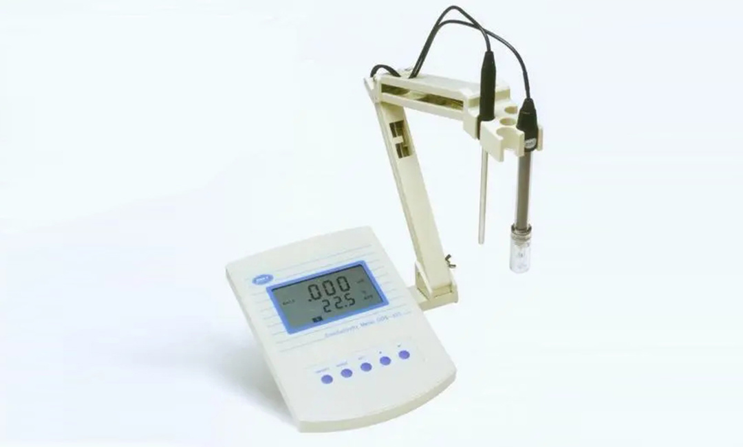Conductivity meter of wire drawing lubricating fluid