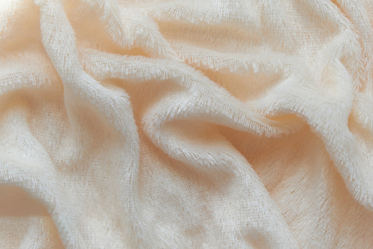 Coral velvet towel, a soft and skin friendly home item!