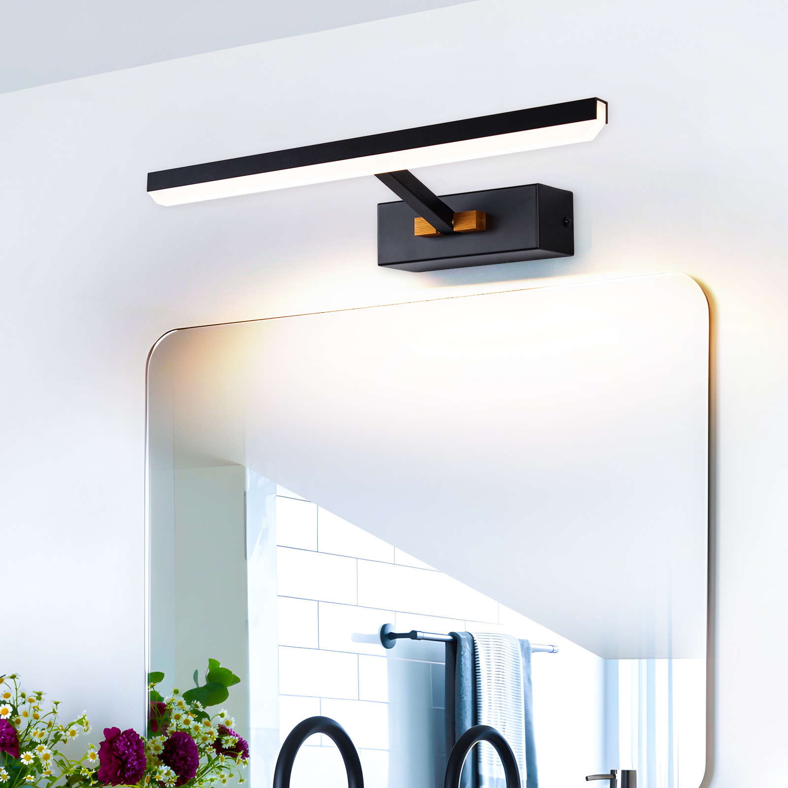Pull Cord Picture Light