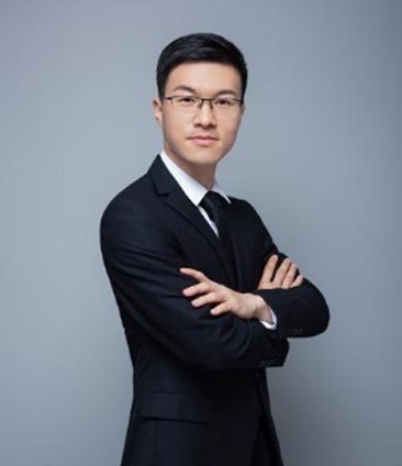 薛飞
