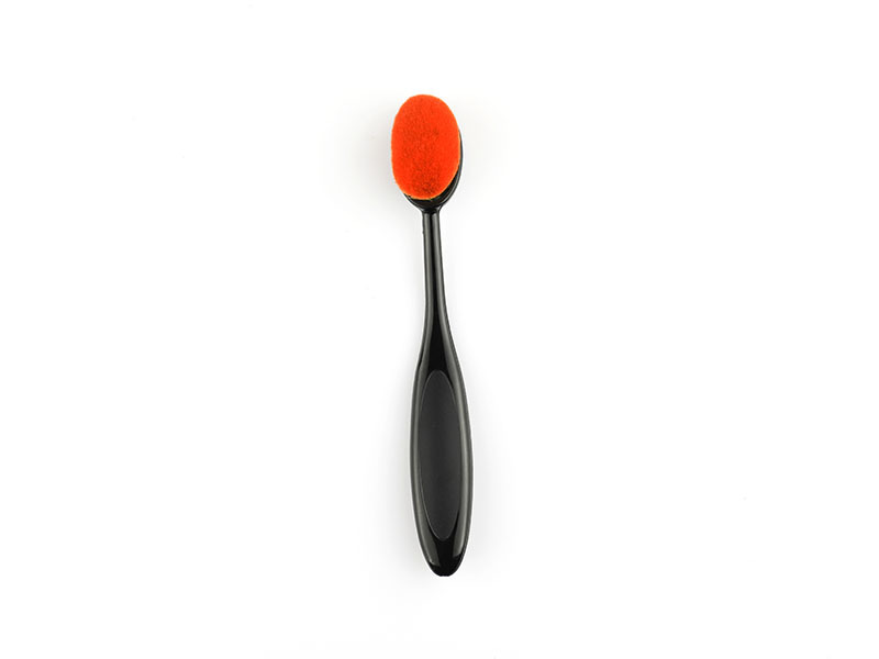 Foundation Brush