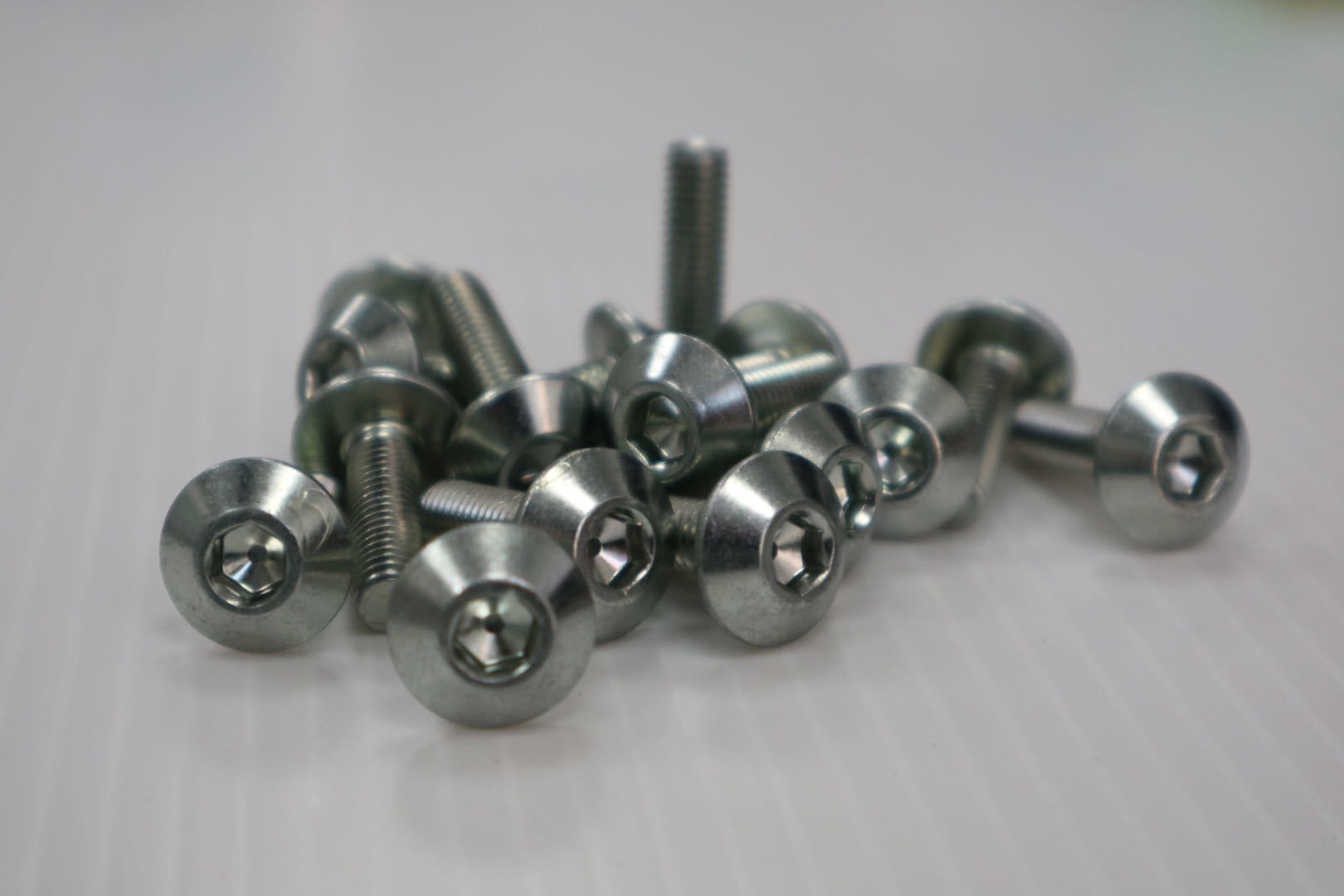 Metal surface rust prevention treatment Kcoat K111A