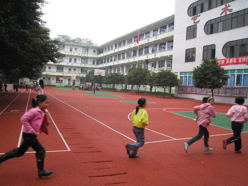 EPDM plastic playground