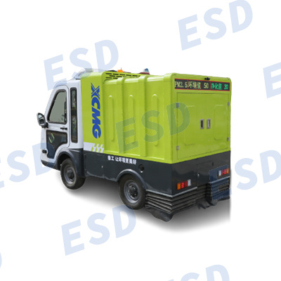 Dust removal and haze reduction cleaner
