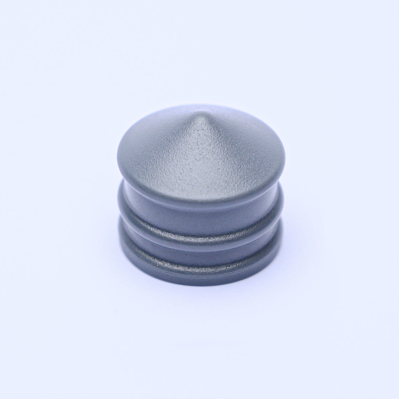 Halogenated butyl rubber stoppers for prefilled syringes