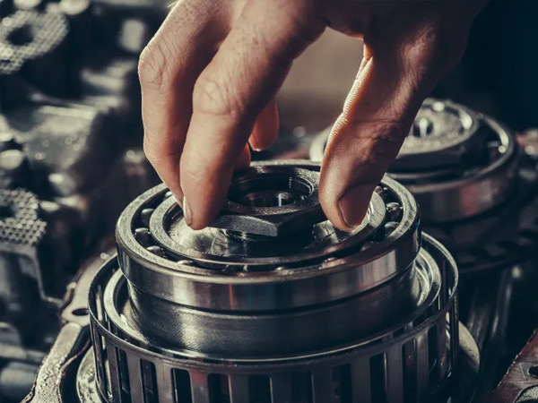 How Should Bearings Be Cleaned?