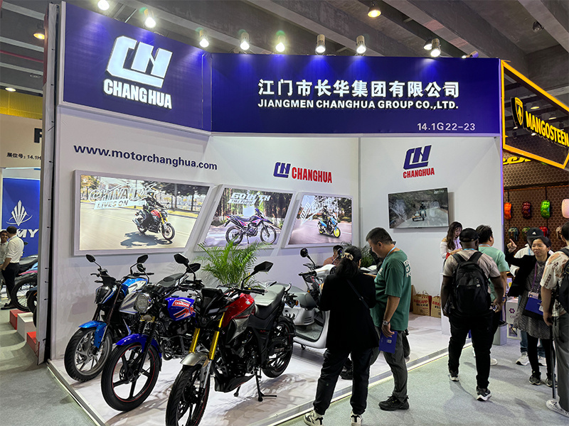 Sailing to Sea | Changhua Motorcycle Appears at Canton Fair, Showing New Style