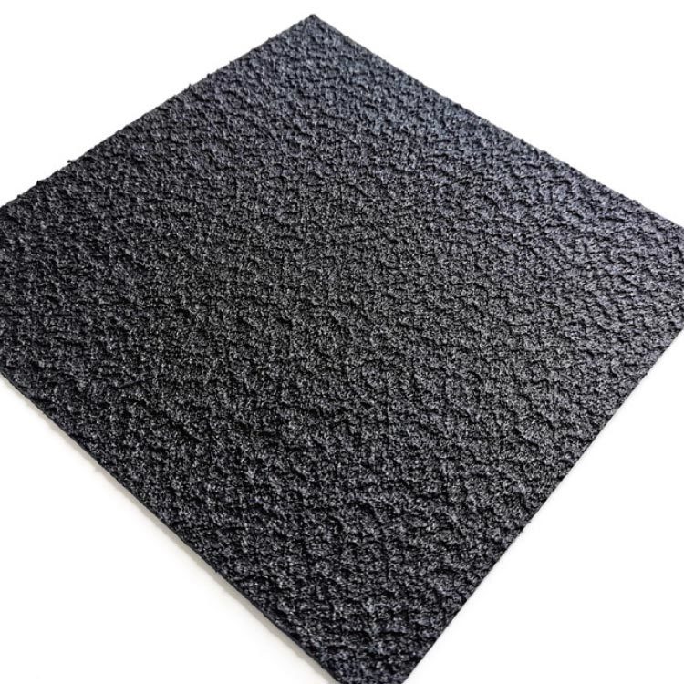 Why Customized Geosynthetics Clay Liners Are Essential for Modern Construction