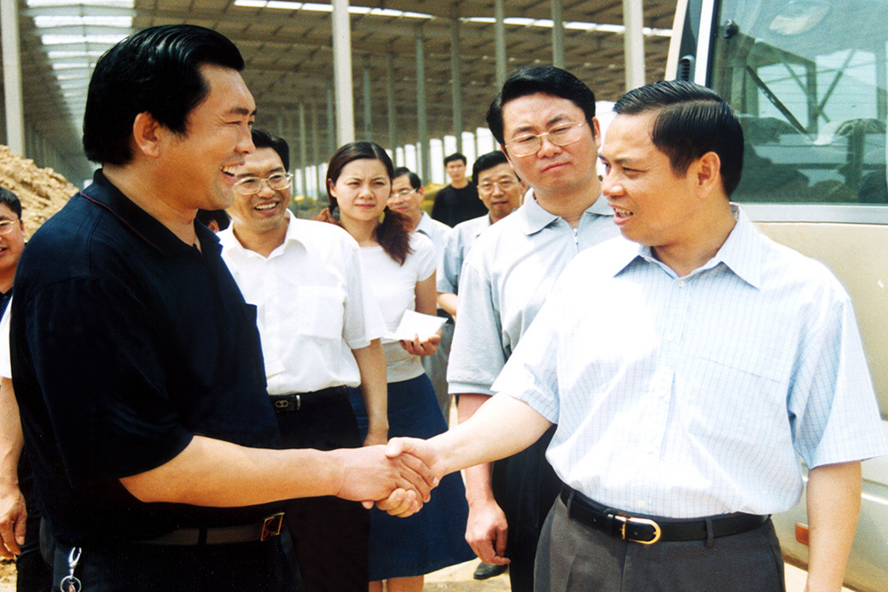 Li Ke, then vice governor of Henan Province, investigated in our company.