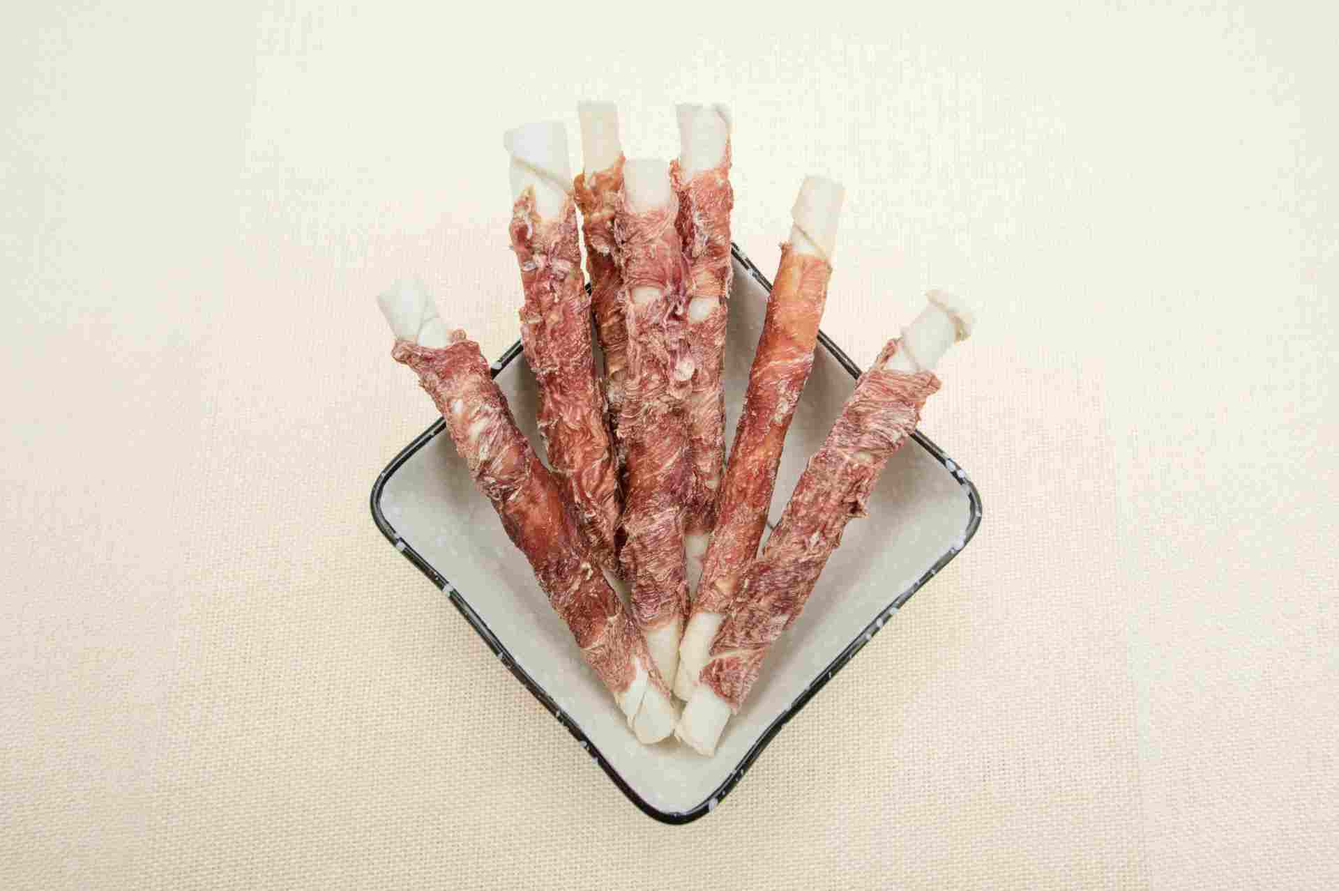 鸭肉缠漂白牛皮棒