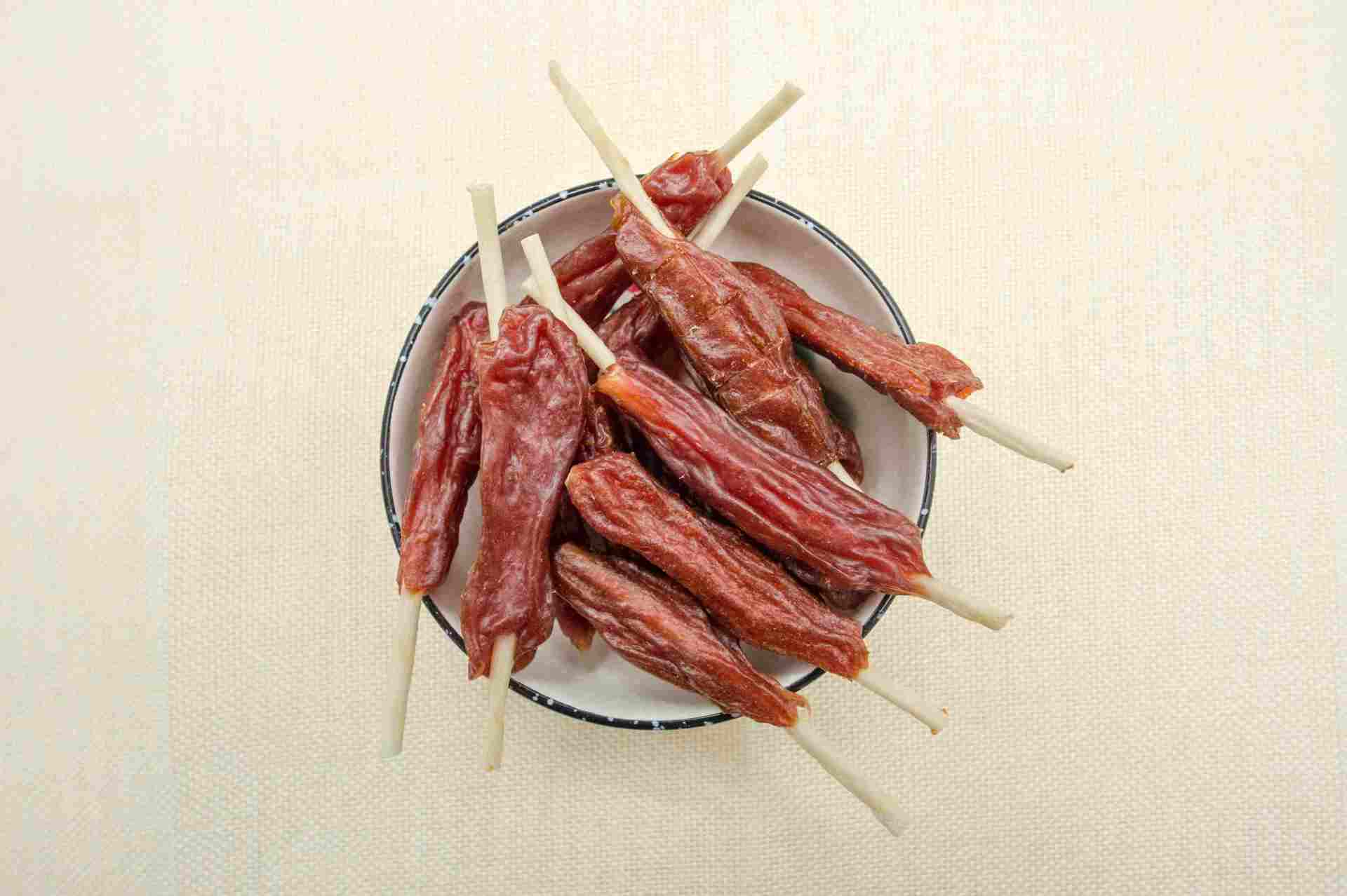 鸭肉缠短原色牛皮棒