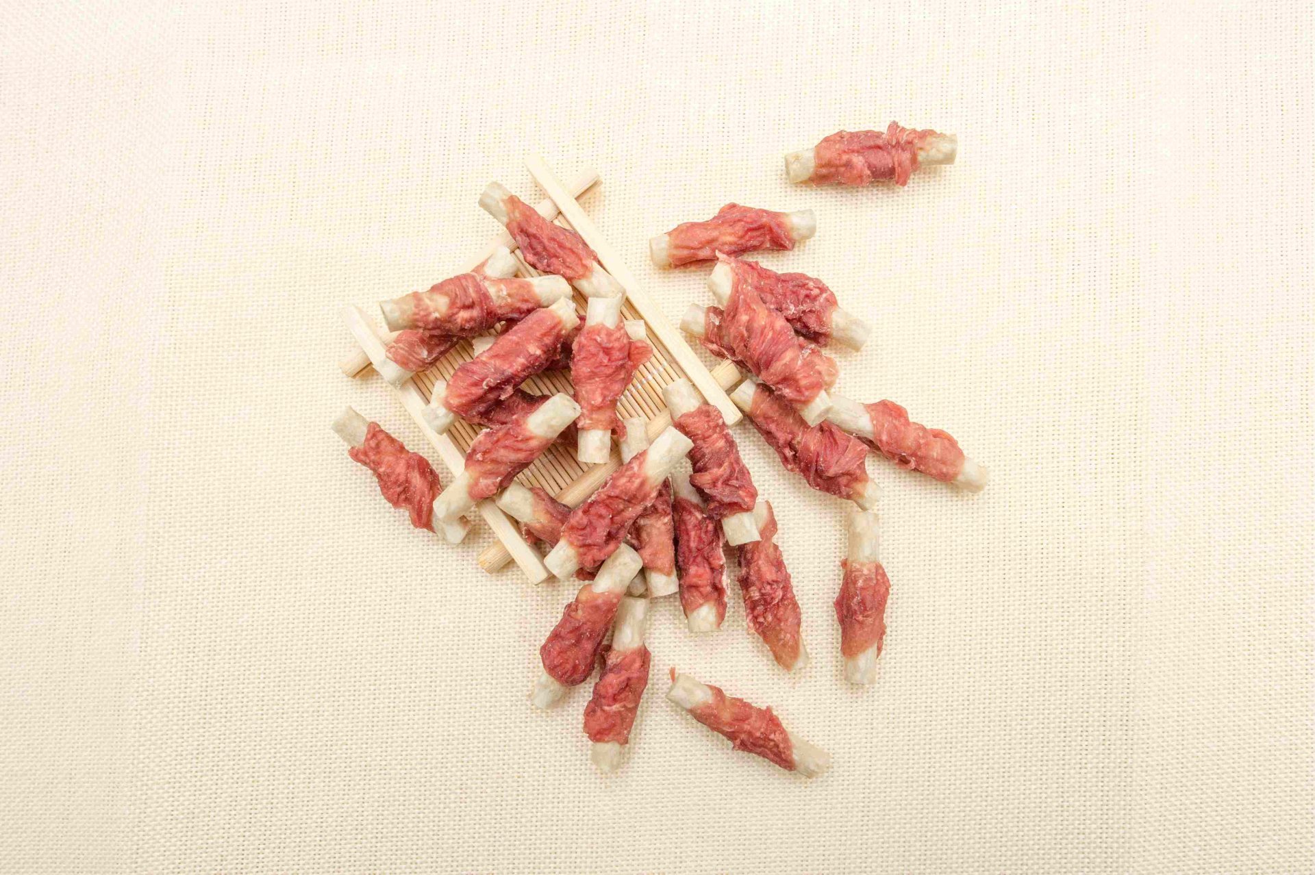 鸭肉缠短细骨粒棒