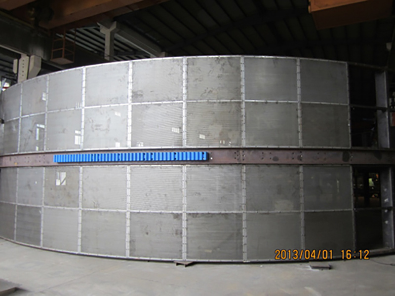 Large steel structure