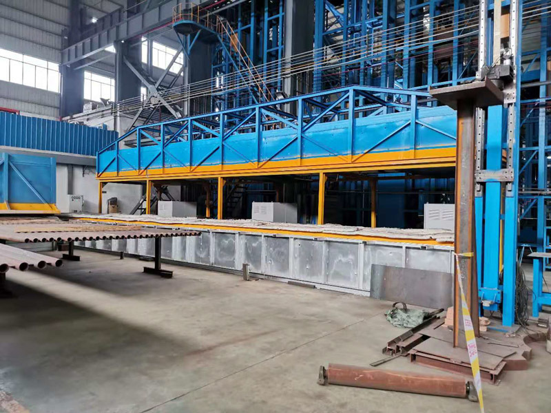 Heat treatment oven