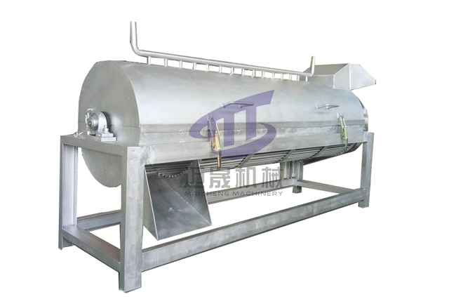 Full-automatic cow hoof whipper machine