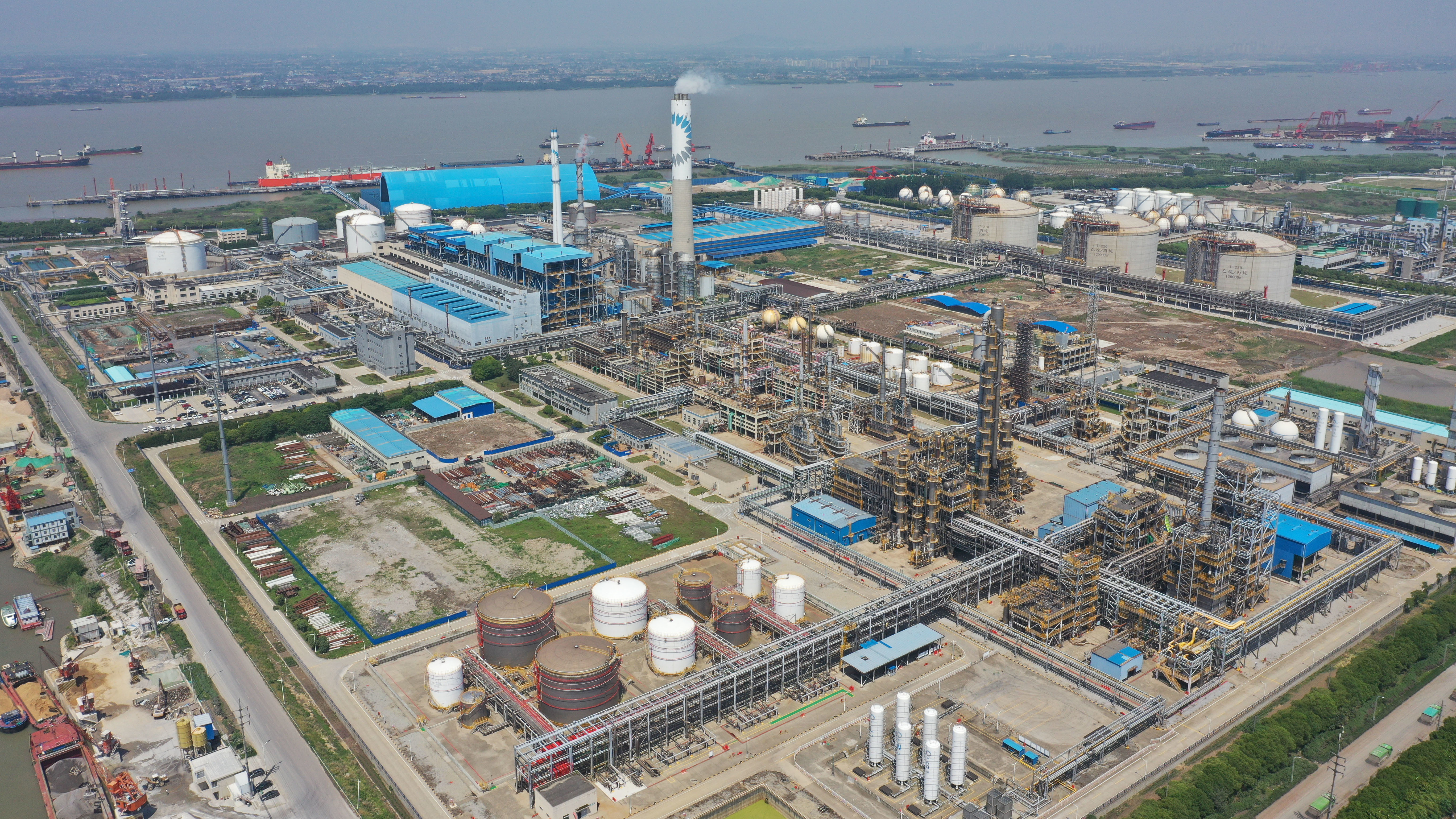 中化泉州100万吨/年乙烯及炼油改扩建项目