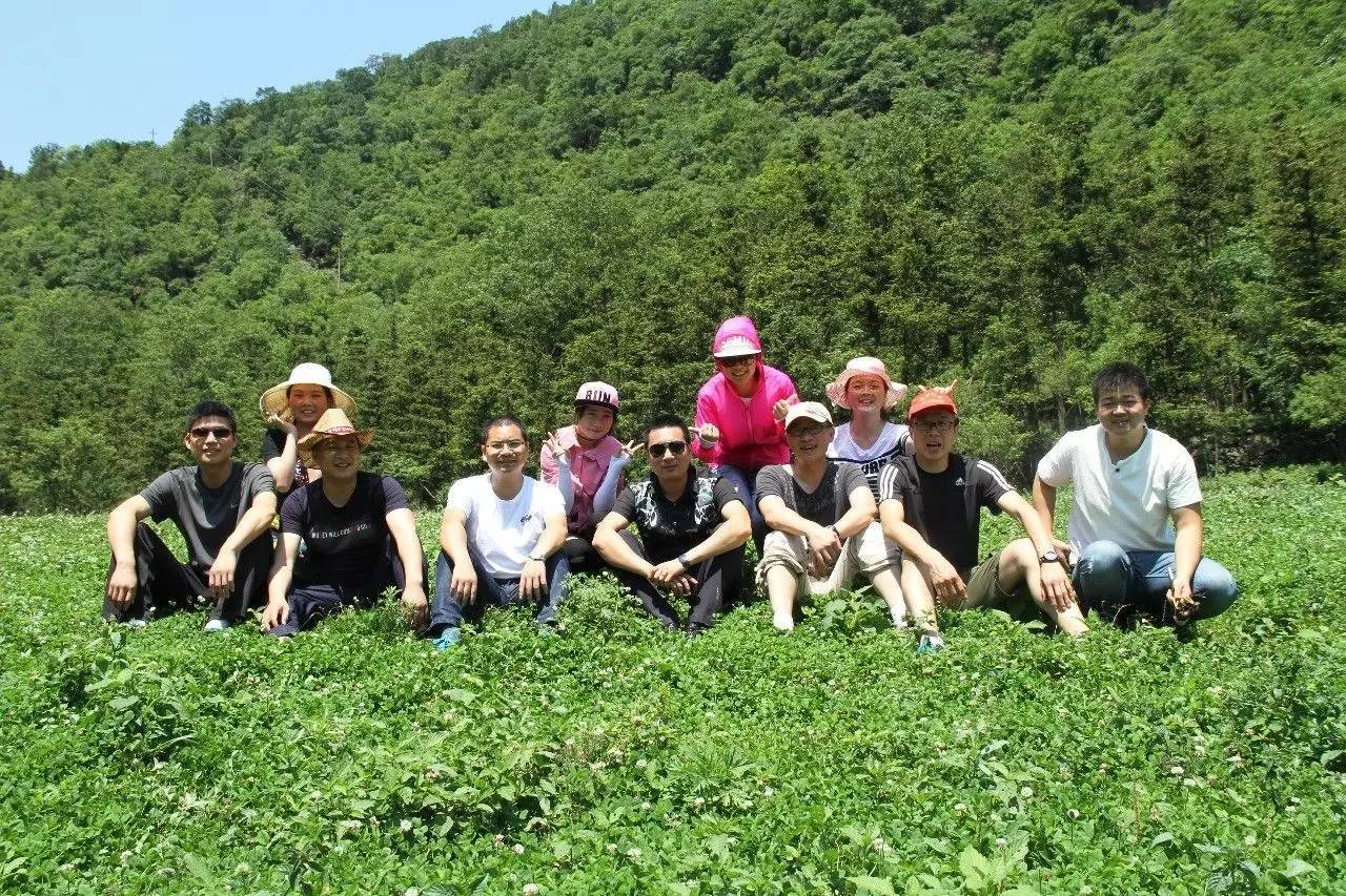 鑄造精英團(tuán)隊(duì) 共創(chuàng)企業(yè)輝煌