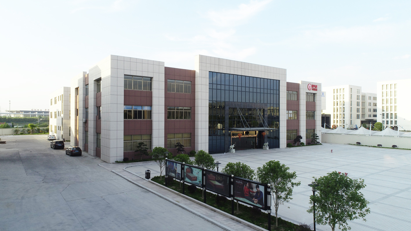 Professional spirit, the trust of the public, Fuqi multi-company 