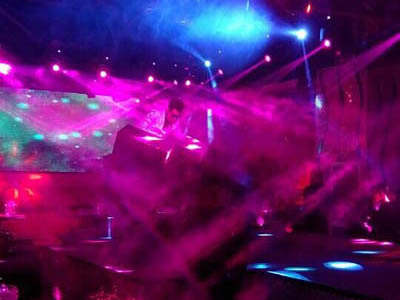 定州Smileclub慢搖吧燈光音響及視頻系統(tǒng)