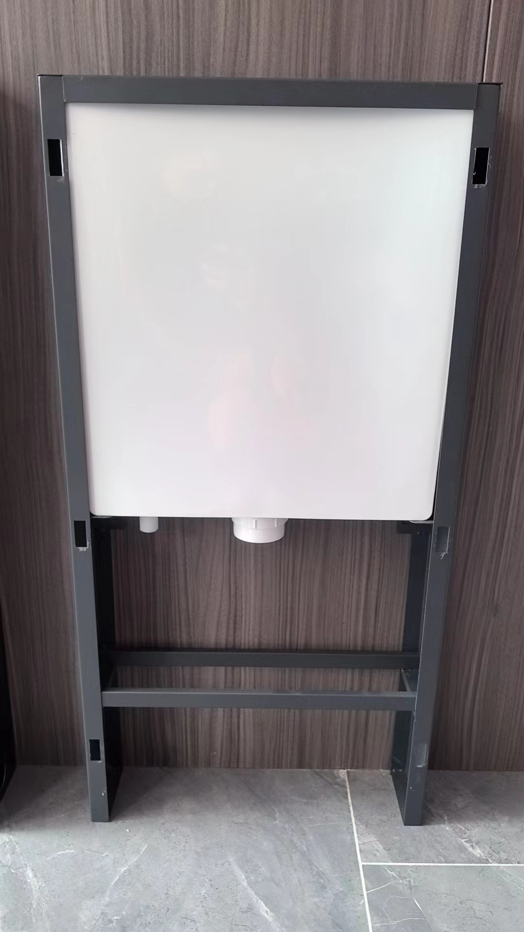 A01 Squat toilet