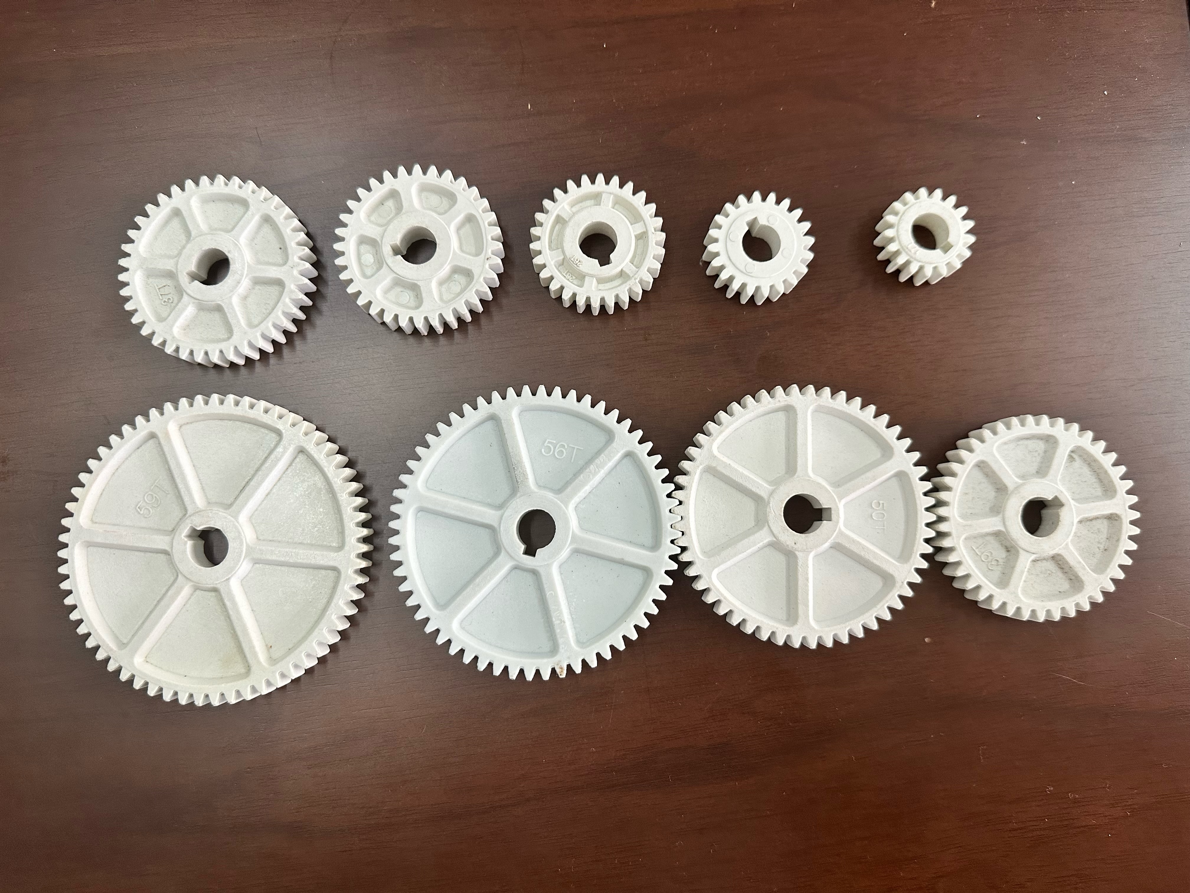 KY yarn sending gear