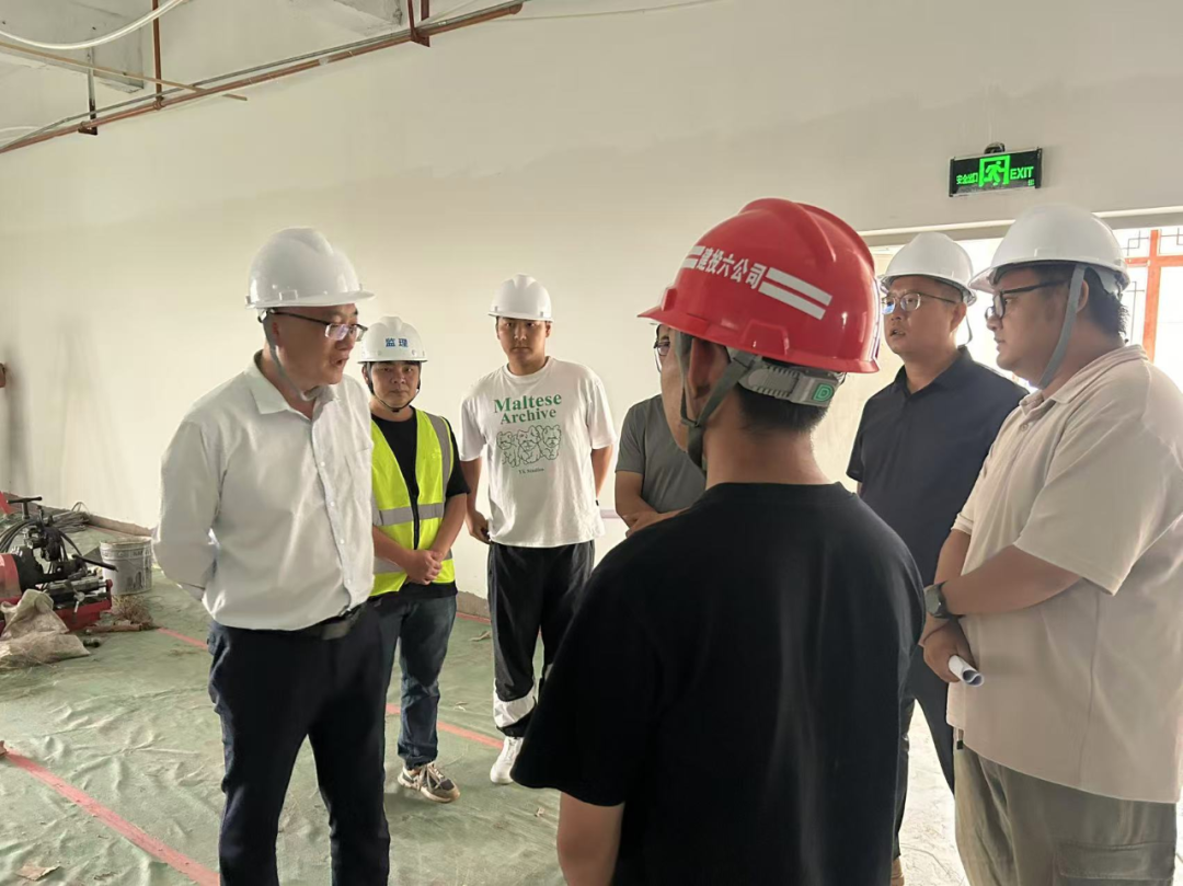 峨山縣縣委常委、副縣長孫斌調(diào)研峨山縣嶍峨古鎮(zhèn)西錦樓、中祿樓裝修項目