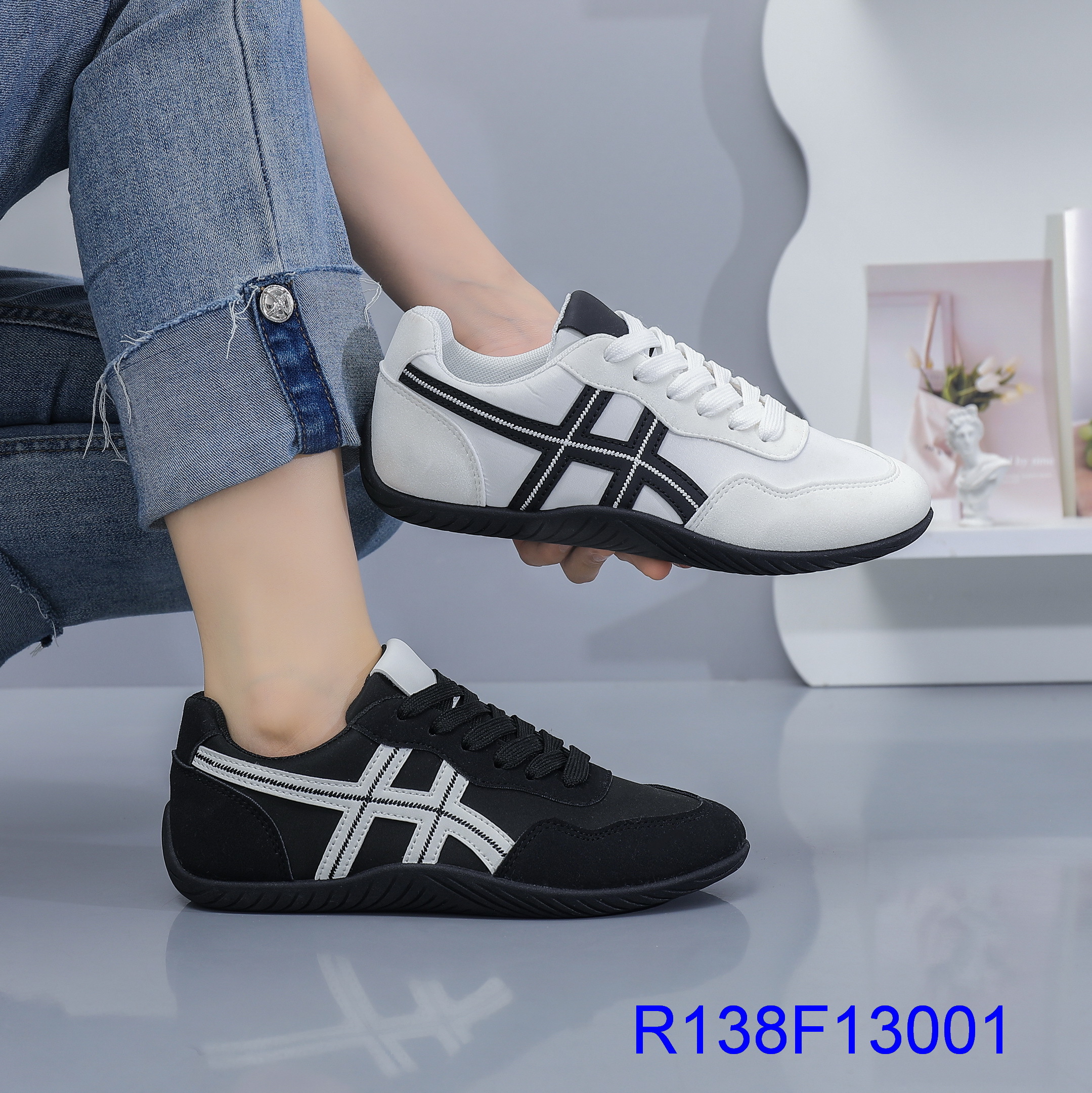 R138F13001