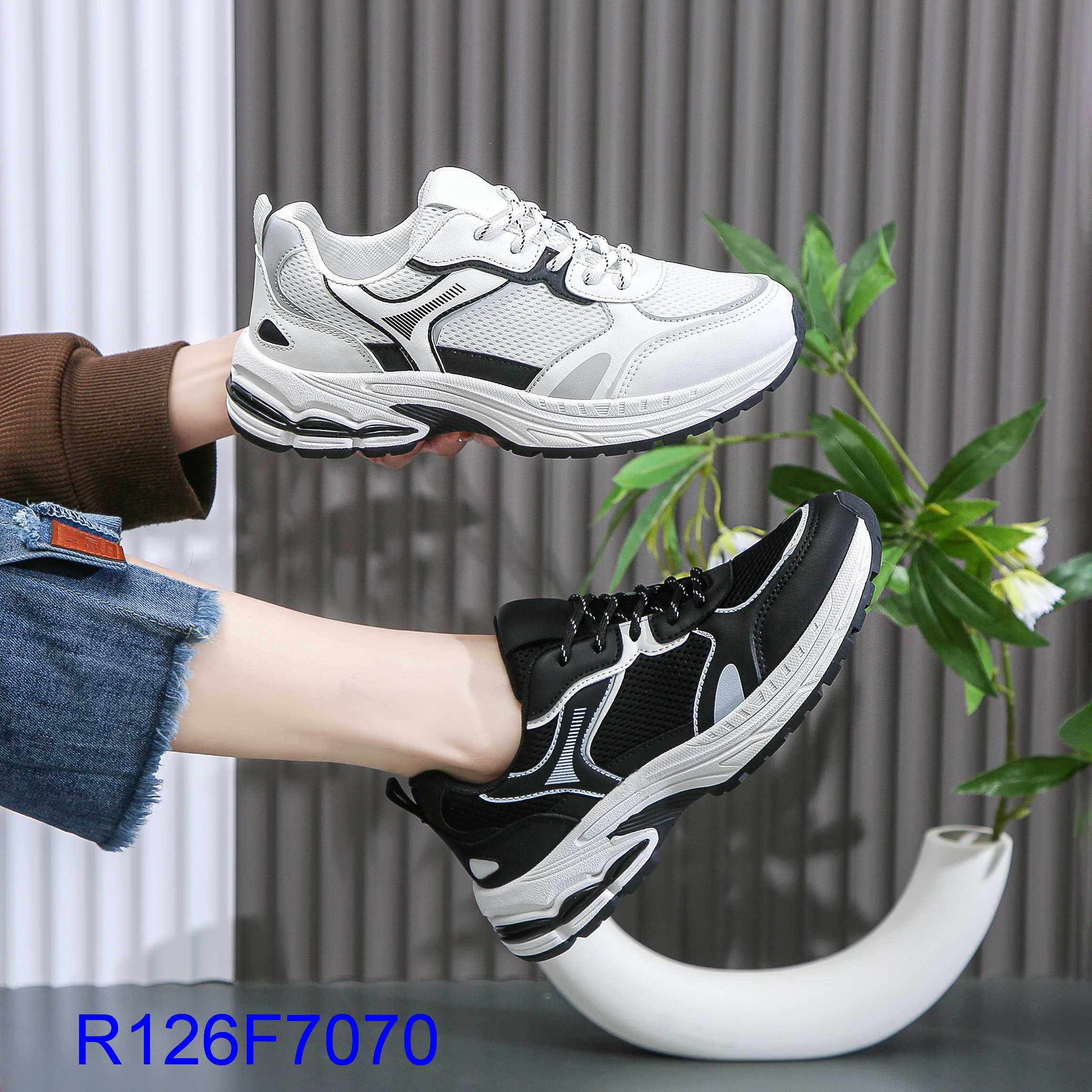 R126F7070