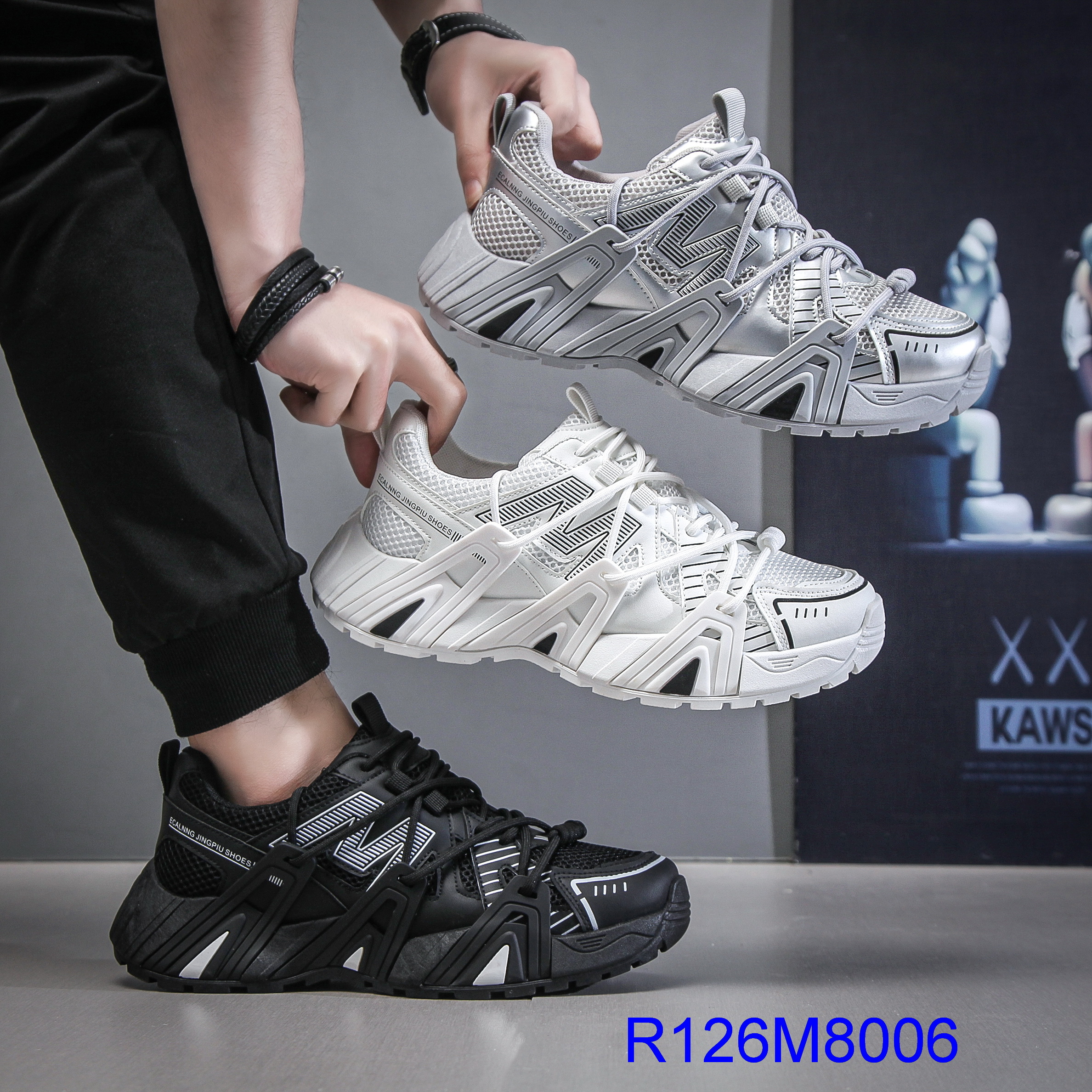R126M8006