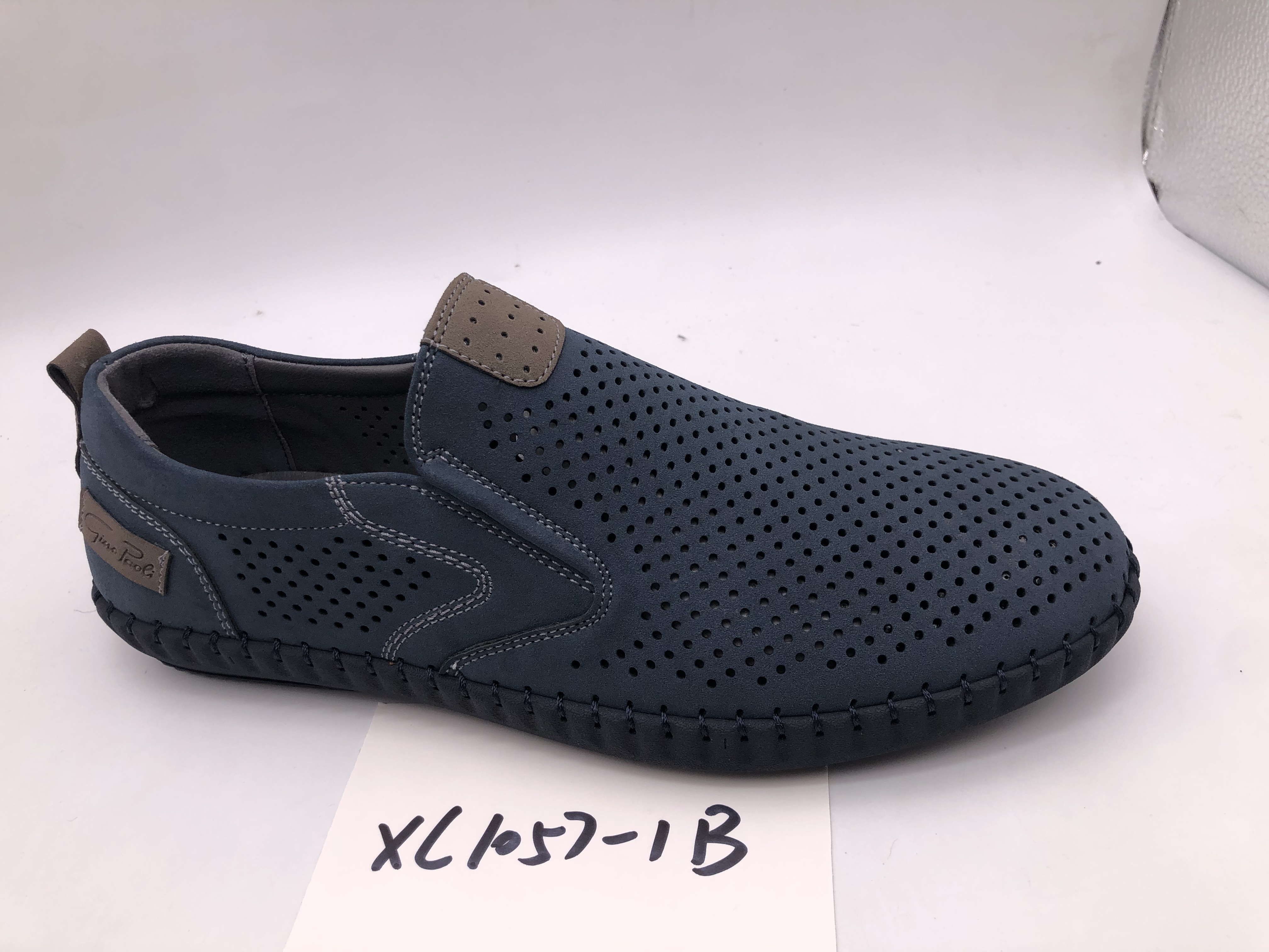 XL1057-1