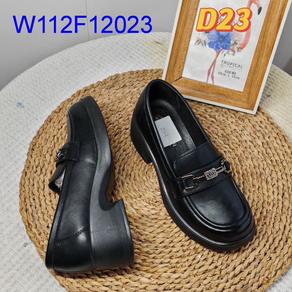 W112F12023