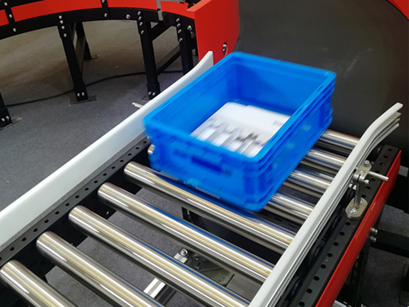 Climbing and turning conveyor line