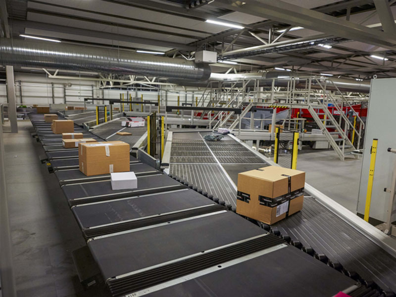 Logistics sorting machine