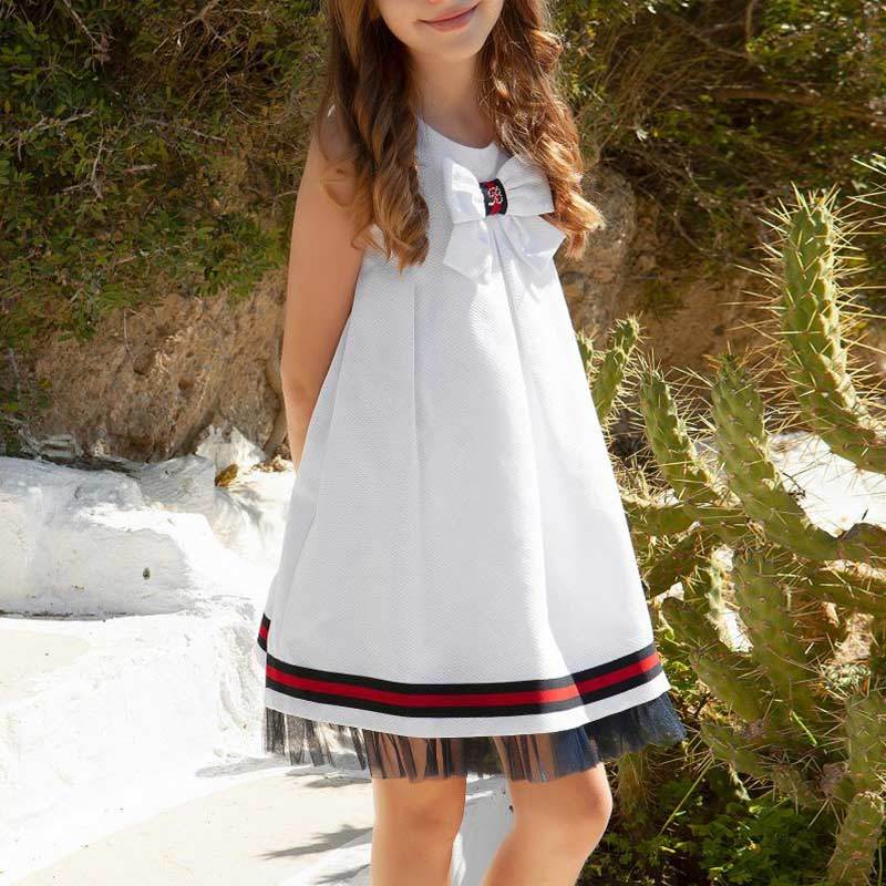 Mini girl