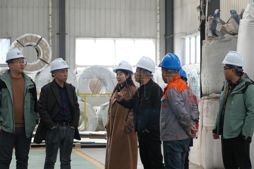 37000Cm威尼斯工厂客户参观热潮持续升温，再迎签约合作
