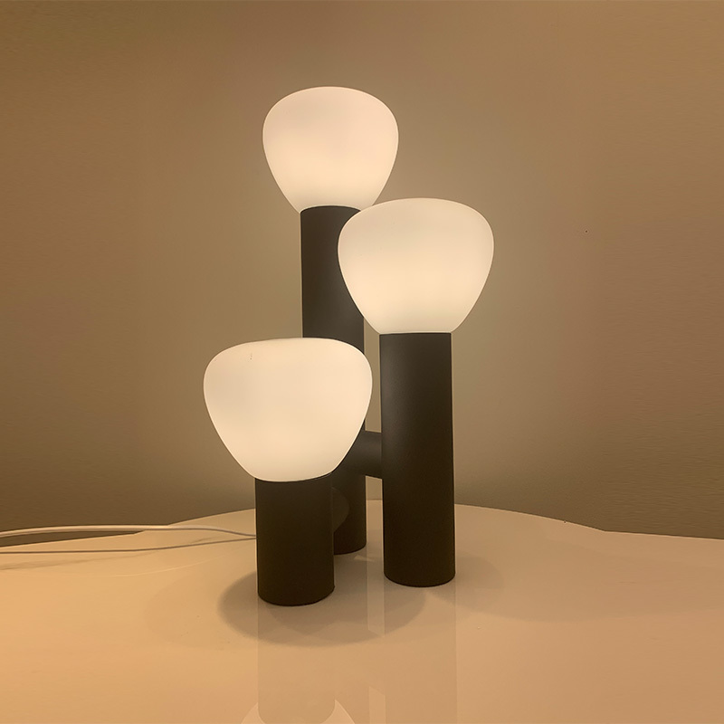 MT Triangle Table Lamp