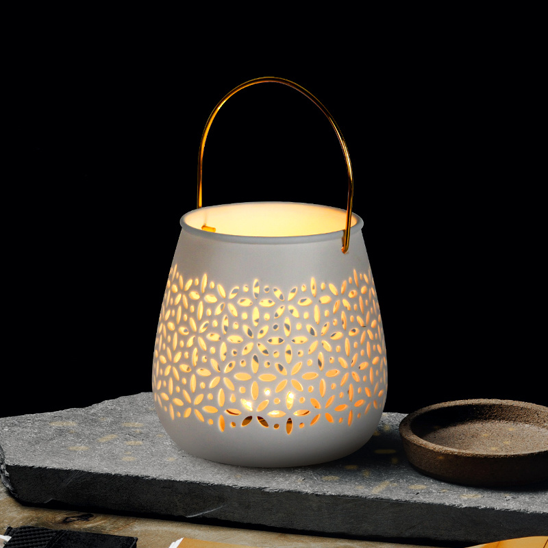 Factory Wholesale OEM/ODM Portable Hollow Out Candle Stick Ceramic Holder Supplier Customize Wedding Home Lanterns Decorative Tealight Candle Holder CH182-09(L)