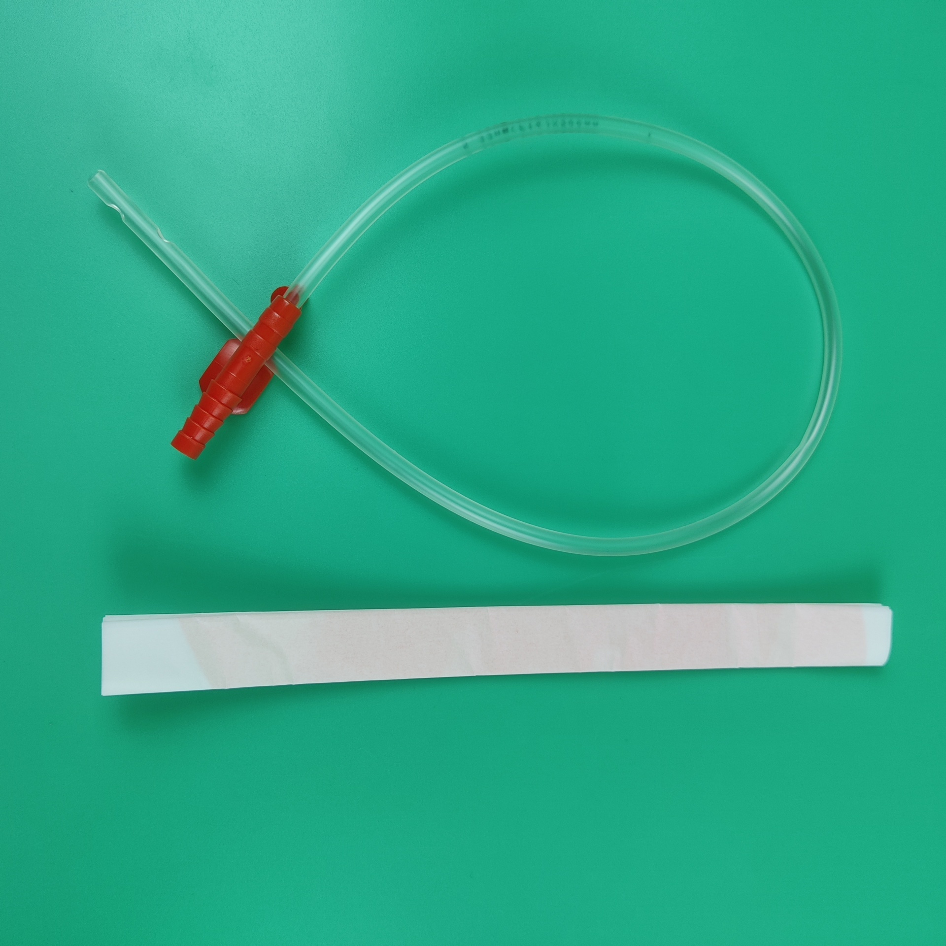 一次性使用吸痰管B