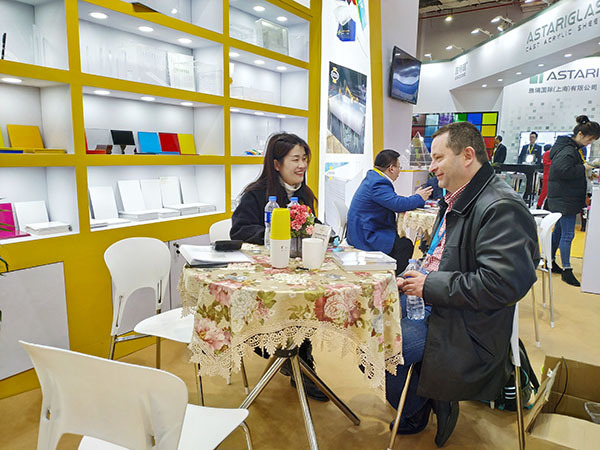 Participação da empresa em exposições